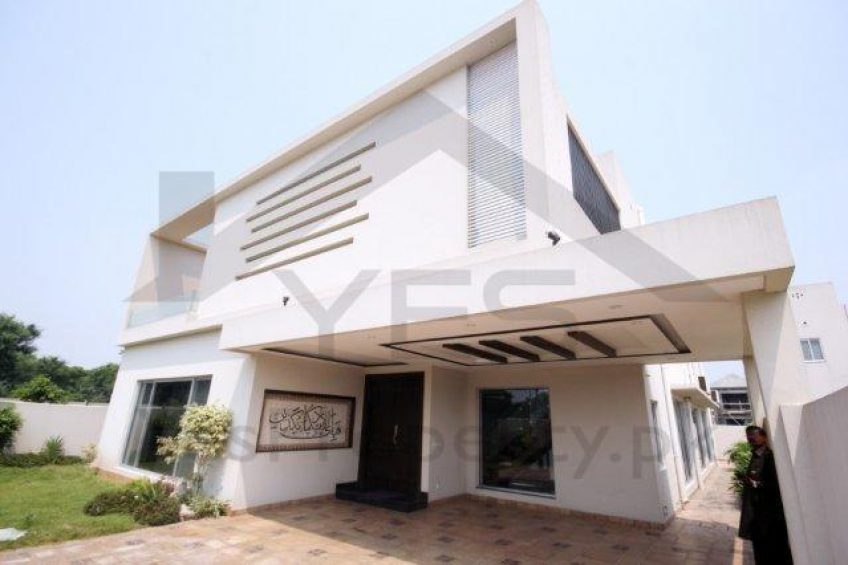 1 kanal House Available For Rent in DHA Phase 6, Lahore