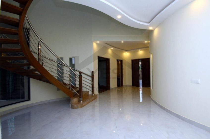 1 Kanal New House for Rent in DHA Phase 4