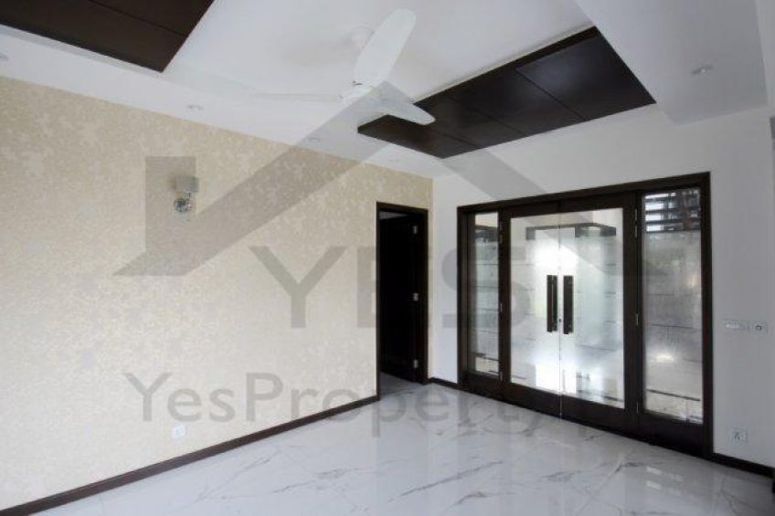 1 kanal House Available For Rent in DHA Phase 6, Lahore