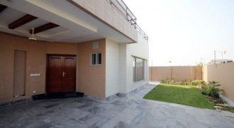 1 Kanal house lower Portion available for Rent in DHA Phase 7