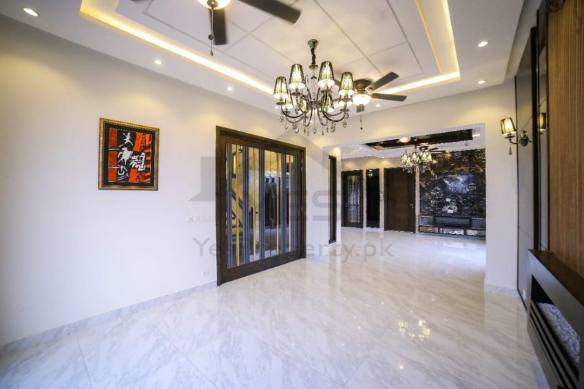 10 Marla Bungalow for Sale in DHA Lahore