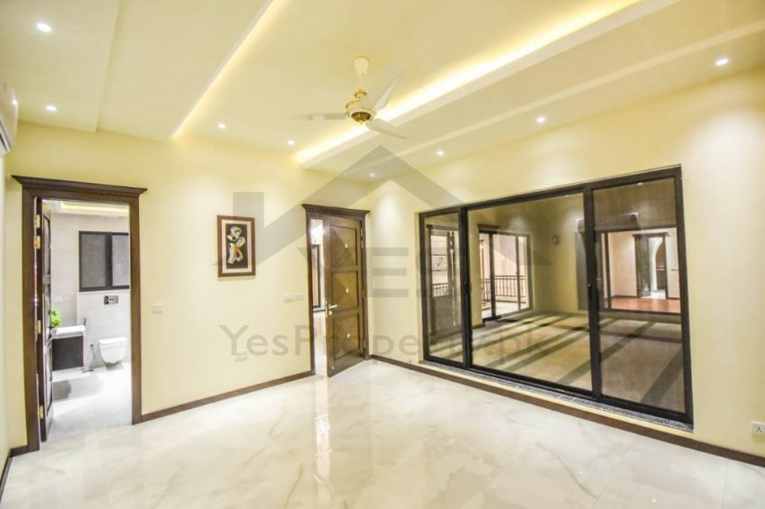 1 Kanal New Bungalow DHA, Lahore