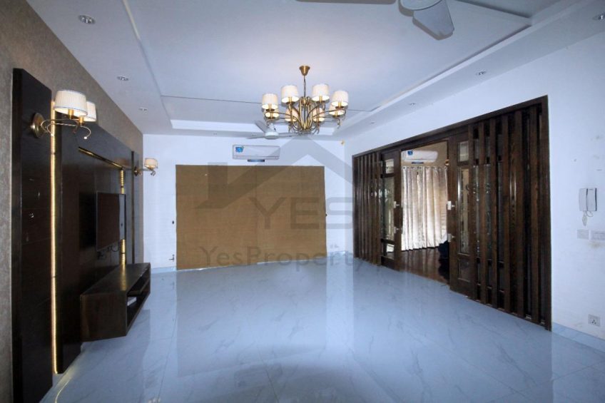 1 Kanal House available for Rent in DHA Phase 4