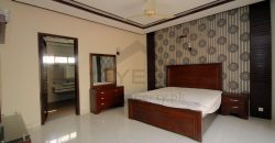 1 Kanal Full House Available for Rent in Phase 6 DHA Lahore