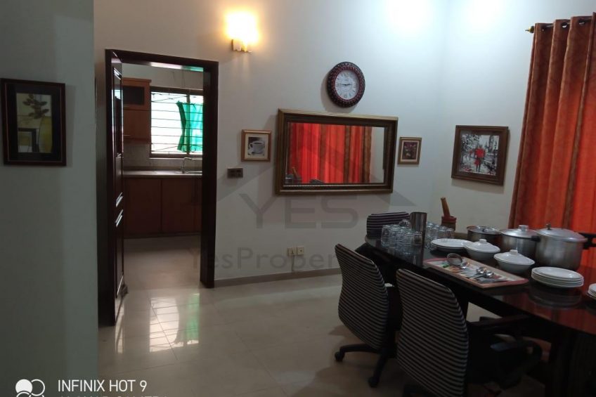 10 MARLA FURNISHED HOUSE FOR RENT IN DHA PHASE 8