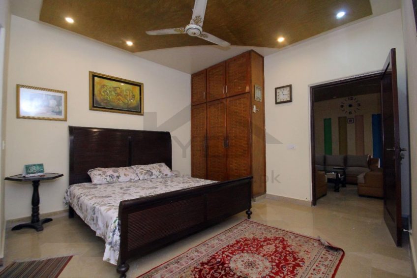 10 Marla House Fully Furnished in DHA Phase 4