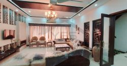 1Kanal well designed luxury house is available for rent