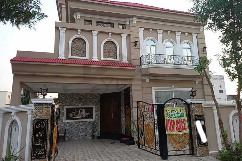 10 Marla House for sale in DHA Rehbar