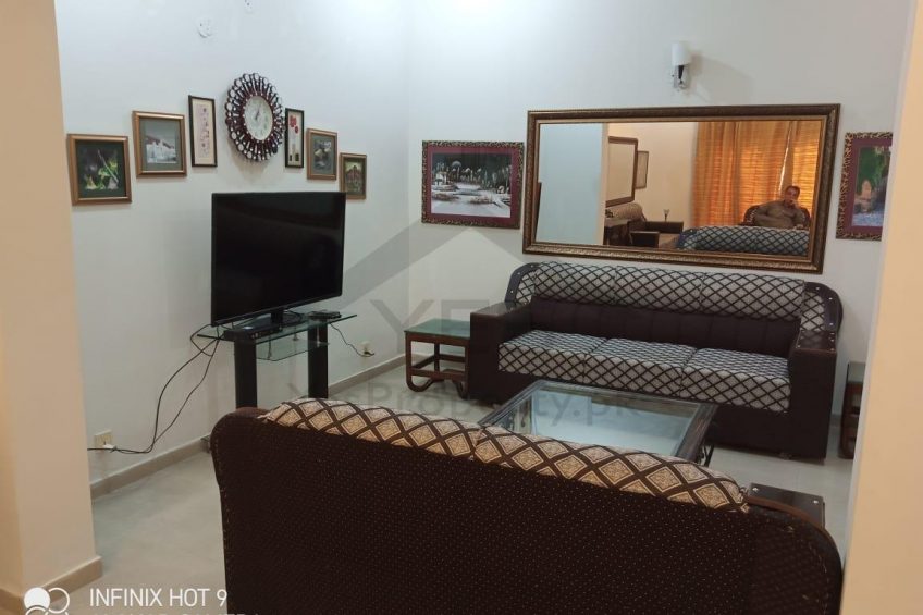 10 MARLA FURNISHED HOUSE FOR RENT IN DHA PHASE 8