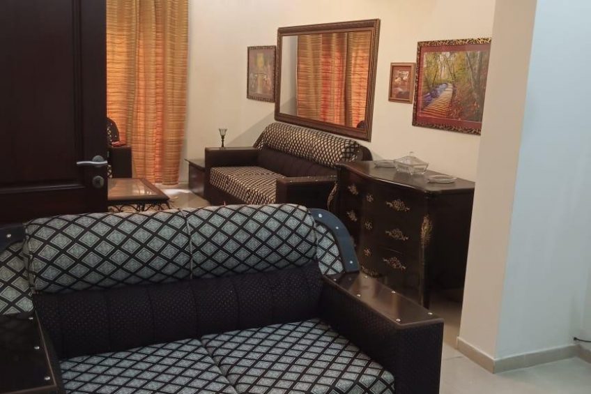 10 MARLA FURNISHED HOUSE FOR RENT IN DHA PHASE 8