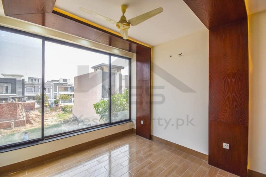 5 marla Brand New House for Rent DHA 9 Town Lahore