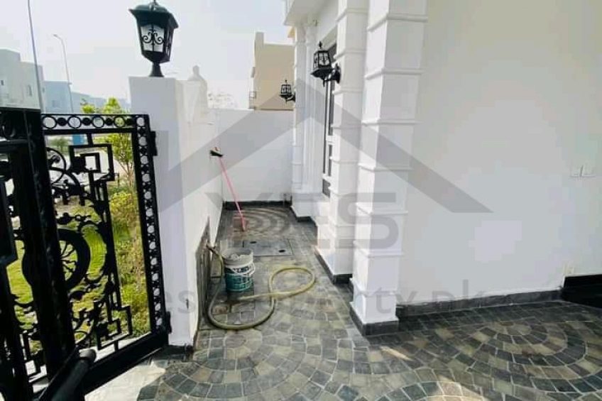 5 Marla Beautiful Spanish House For Sale in Cantt Near DHA Lahore