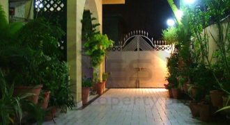 400 YRDS House For Sale in Gulshan e Iqbal Karachi