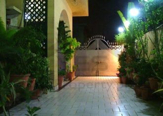 400 YRDS House For Sale in Gulshan e Iqbal Karachi