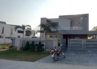 Spacious House For Sale in DHA Phase 6