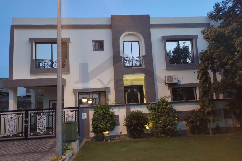 7 Marla 4 Years Use House For Sale DHA Phase 6 Lahore