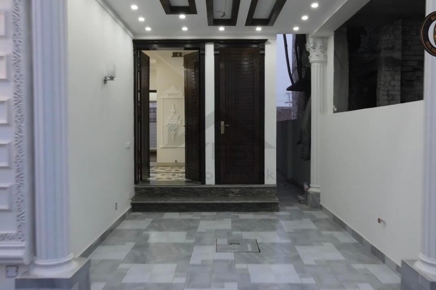 5 marla brand new house up for sale in DHA 11 rahbar Lahore