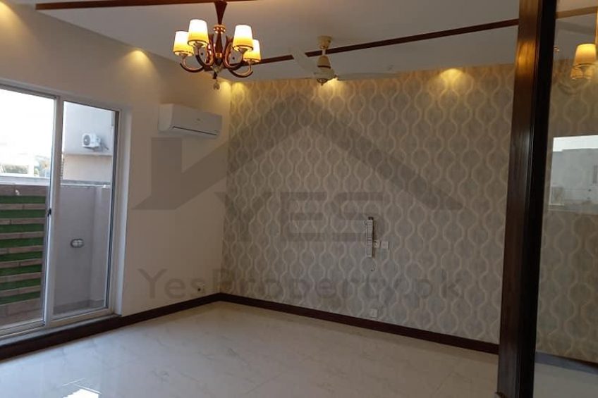 Spacious House For Sale in DHA Phase 6