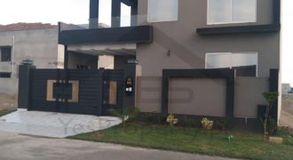 10 Marla Brand New Luxury House For Sale in Rose Block Park View City Lahore