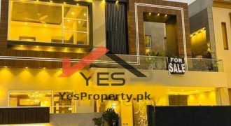 10 Marla New House Is Available For Sale in Bahria Town Lahore