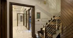 10 Marla New House Is Available For Sale in Bahria Town Lahore