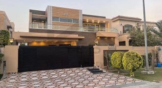 1 Kanal Double Unit G Block street DHA phase 5 Lahore