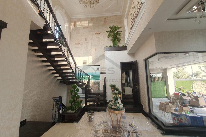 1 Kanal Luxury House With Half Basement At DHA Phase 6 Lahore