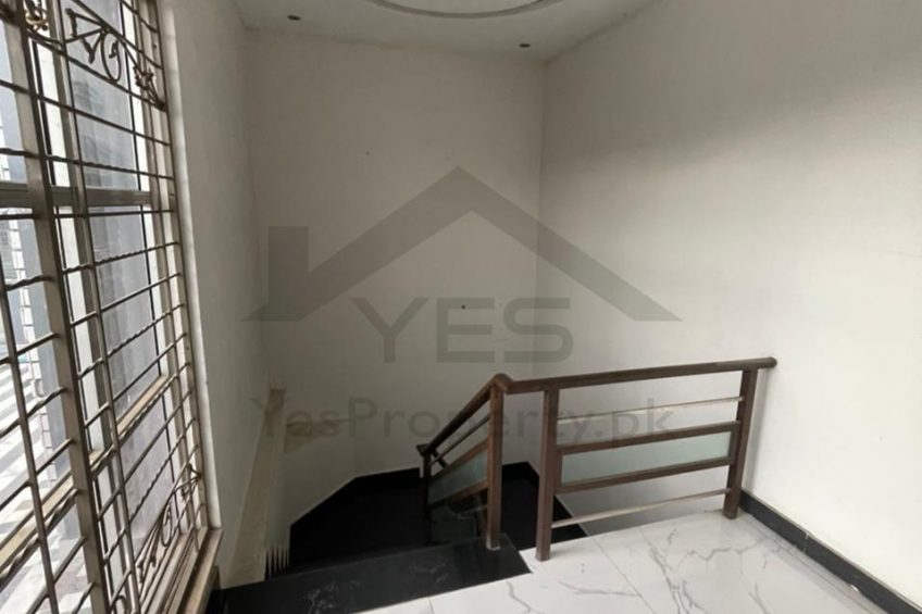 1 Kanal Banglow For Sale in DHA Phase 2 Lahore