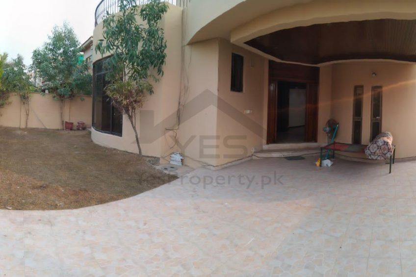 1 KANAL HOUSE FOR RENT IN DHA PHASE 5