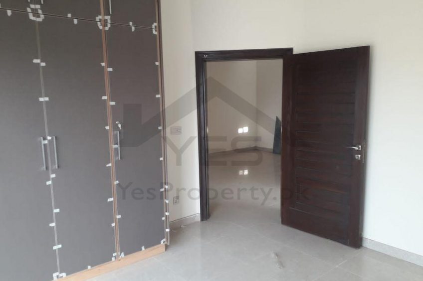 8 Marla Brand New House Available For Rent Bahria Orchard Lahore