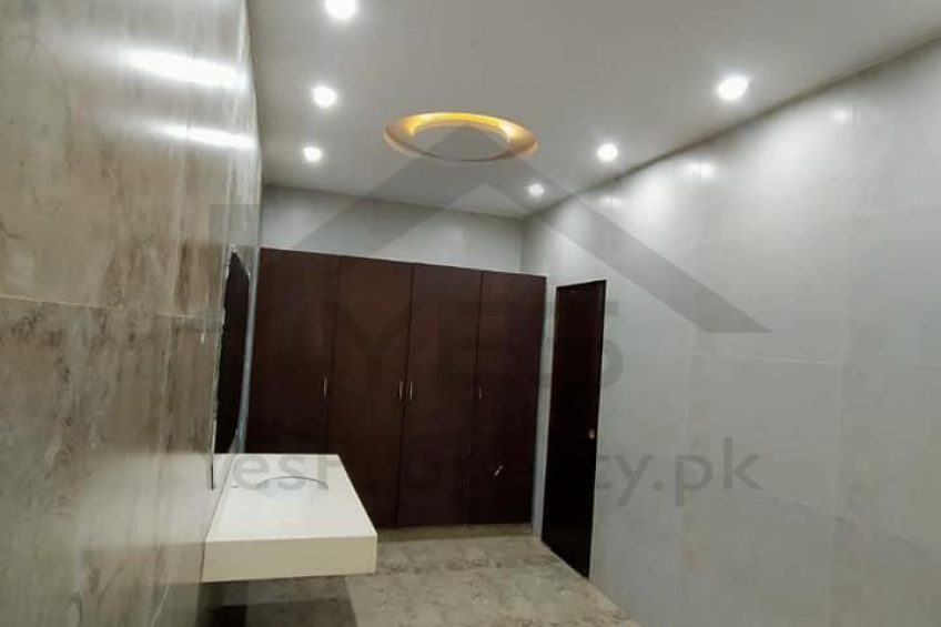 20 Marla House For Sale in Buch Executive villas Bosan Road Multan