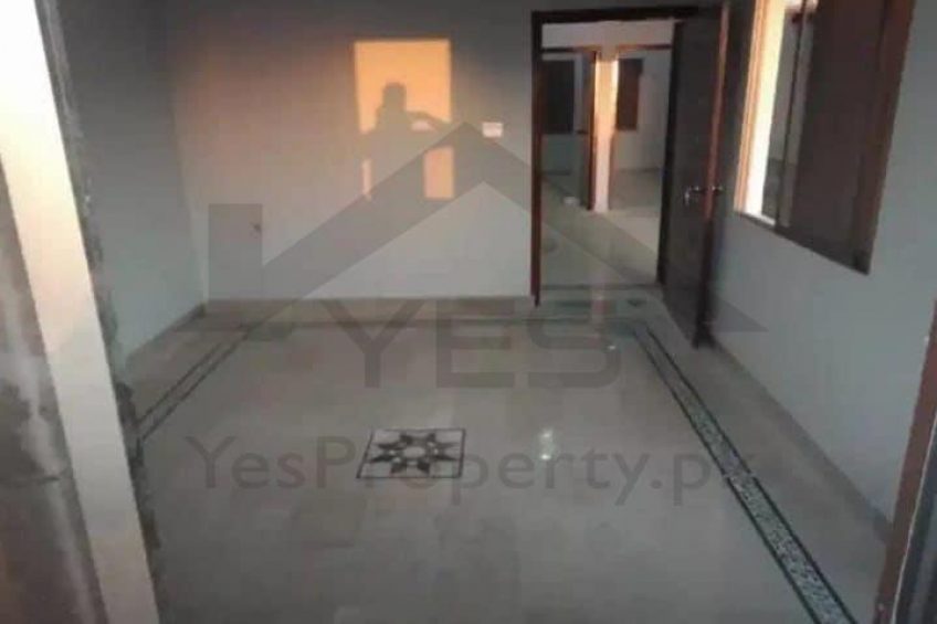 145 Square Yards House Available For Sell in Model Colony Karachi