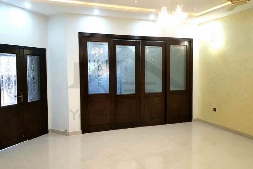 10 Marla Brand New House For Sale in Bahria Orchard Lahore