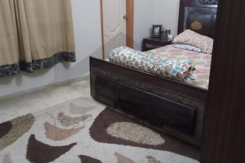 240 SQ YARDS Ground +2 Renovated & Well Maintained Bungalow For Sale in Karachi