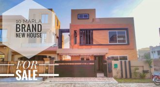 10 Marla Double Story Beautiful House For Sale Bahria Town Lahore