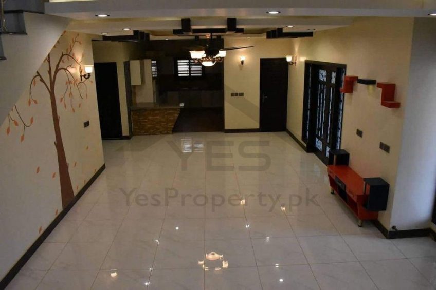 500 Yards Bungalow For Sale In Khayaban E Qasim DHA Phase 8 Karachi