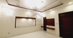 10 Marla New House For Sale At Valencia Town Near Wapda Town Lahore