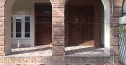 15 Plus Year Old House For sale Model Town Lahore