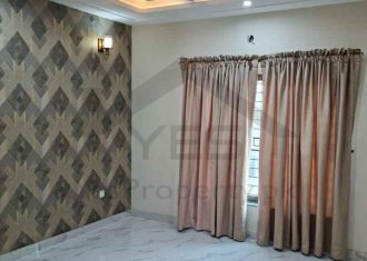 10 Marla House At Ideal Location For Sale in Bahria Town Lahore