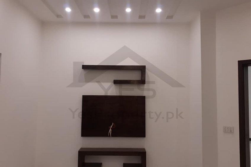 10 Marla Brand New House For Sale in Sector E Bahria Town Lahore