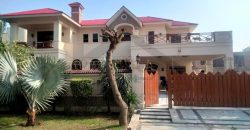 32 Marla Good Location House Available For Rent in EME Block-B Lahore