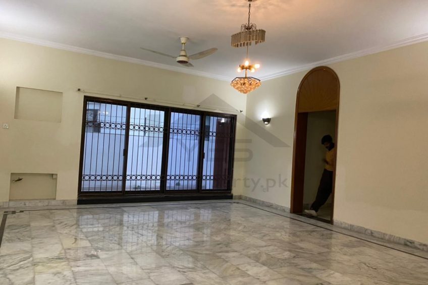 2 Kanal Luxury House For Sale in DHA Phase 3 Lahore