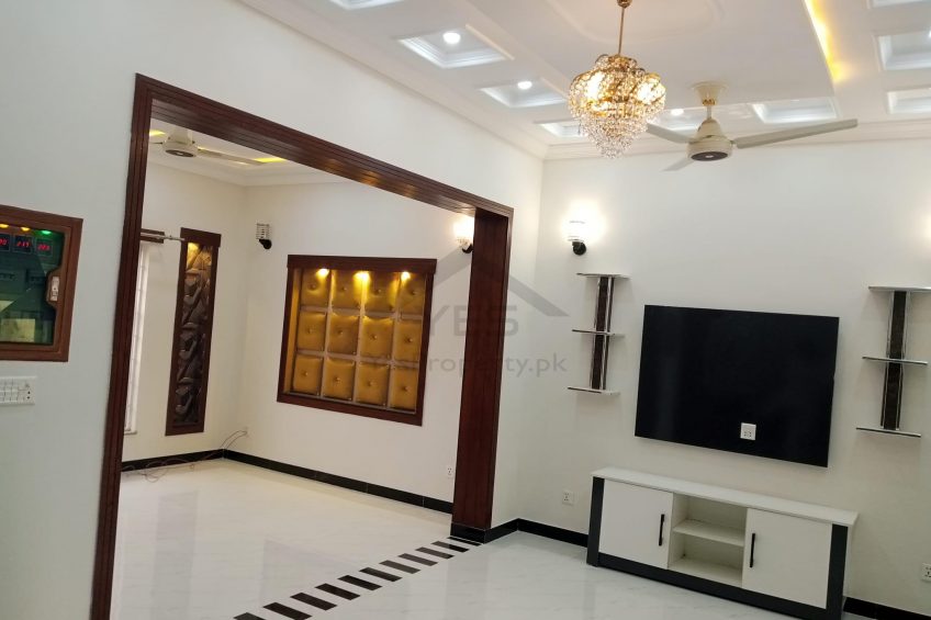 5 Marla Brand New House for Sale in Hussain Block Bahria Town Lahore