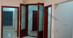 10 Marla House At Ideal Location For Sale in Bahria Town Lahore