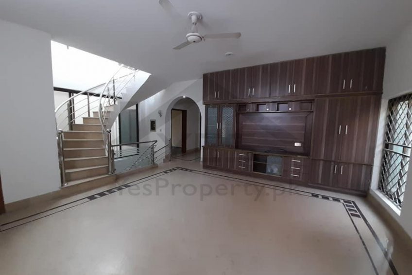 14 Marla Beautiful Outstanding Double Story House For Sale in Johar Town Lahore