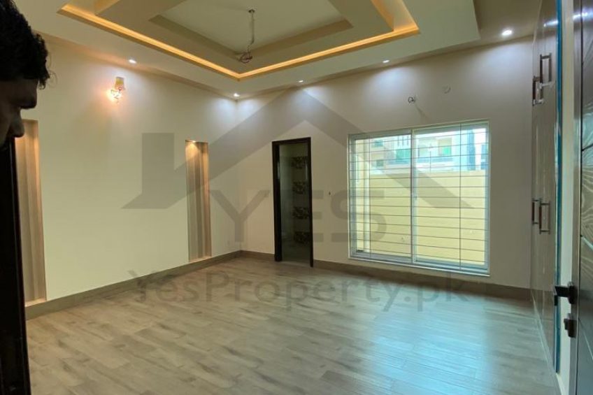 7 Marla Beautiful House for Sale in M7a Lake City Main Raiwind Road Near Ring Road Lahore