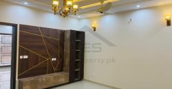 10 Marla Double Story Beautiful House For Sale Bahria Town Lahore