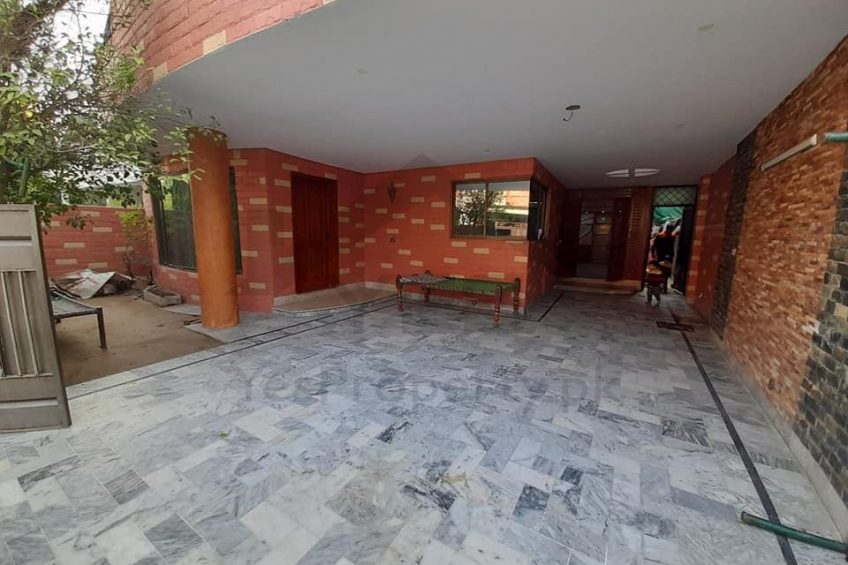 14 Marla Beautiful Outstanding Double Story House For Sale in Johar Town Lahore