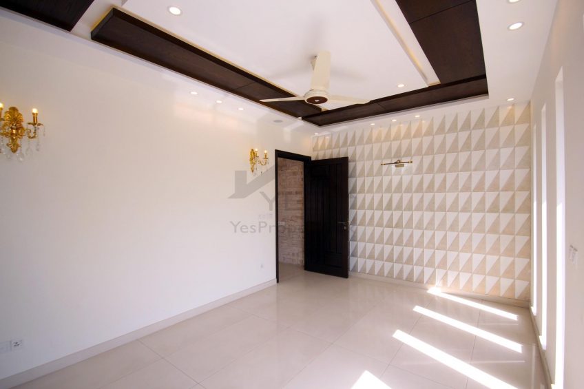 1 Kanal Modern Mediterranean Bungalow For Sale in DHA Lahore