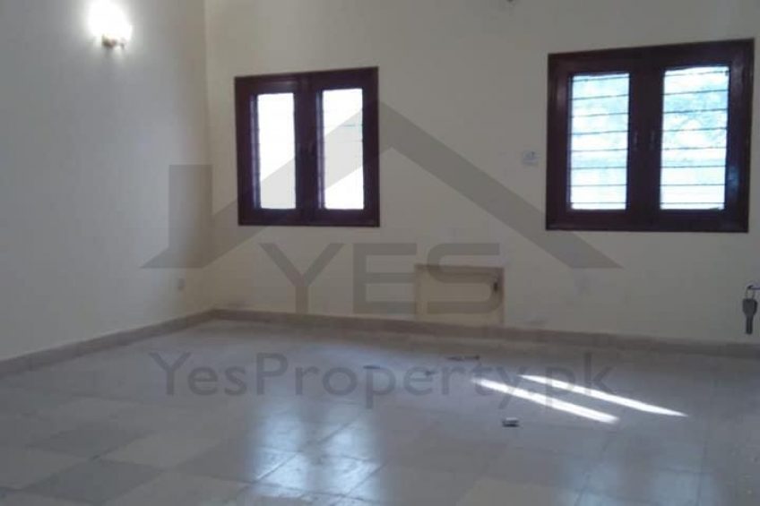 1 Kanal Beautiful House For Rent in DHA Phase 1 Lahore